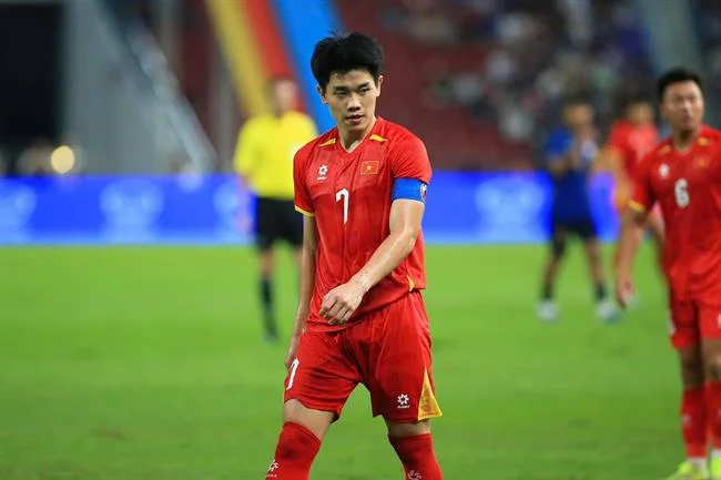 Đá gà cựa sắt